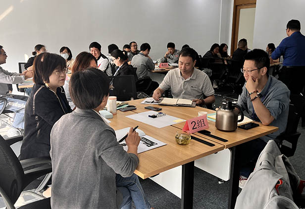 卓越是方向，成就在路上